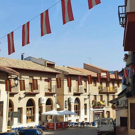 Hostal Tastavins Penarroya De Tastavins Екстер'єр фото