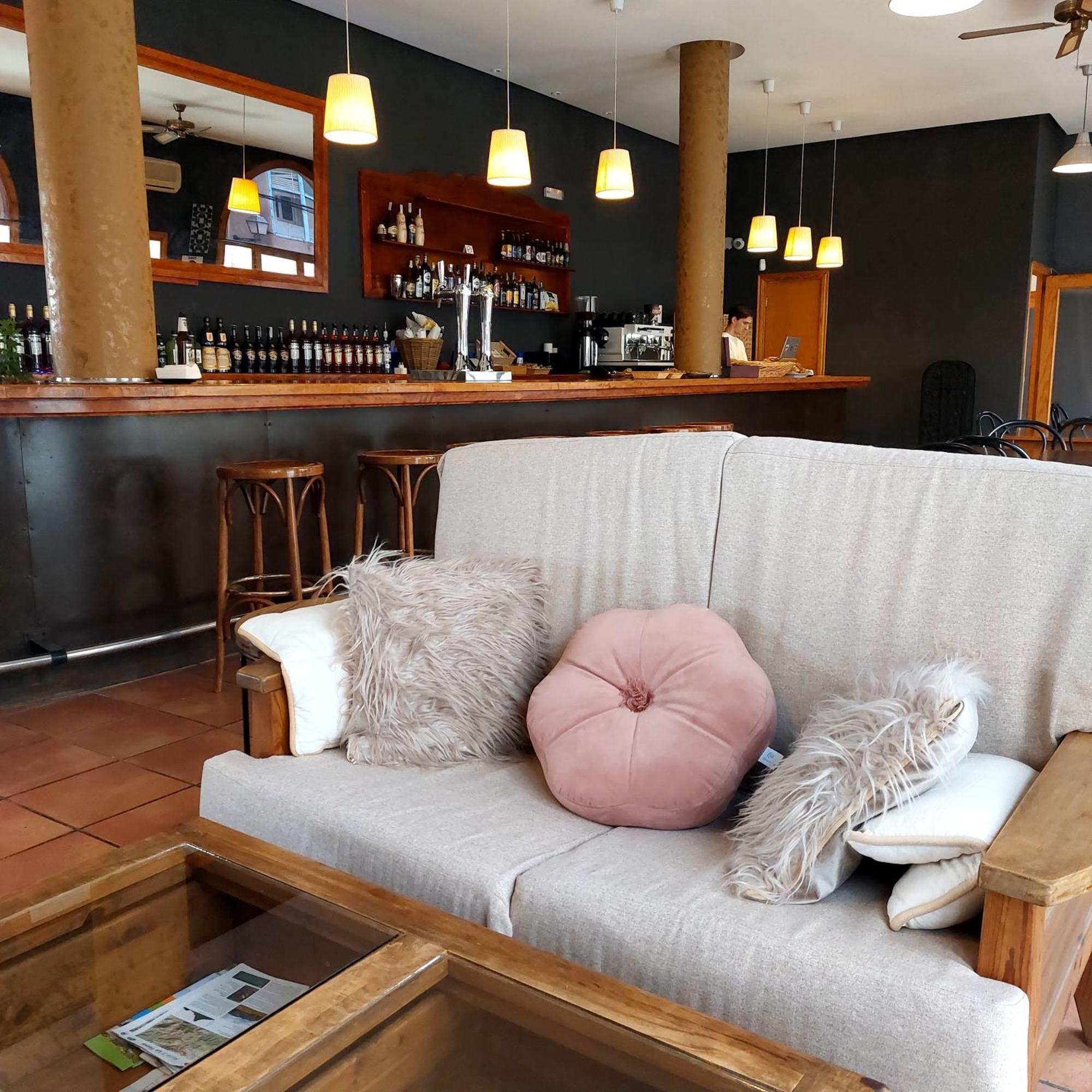 Hostal Tastavins Penarroya De Tastavins Екстер'єр фото