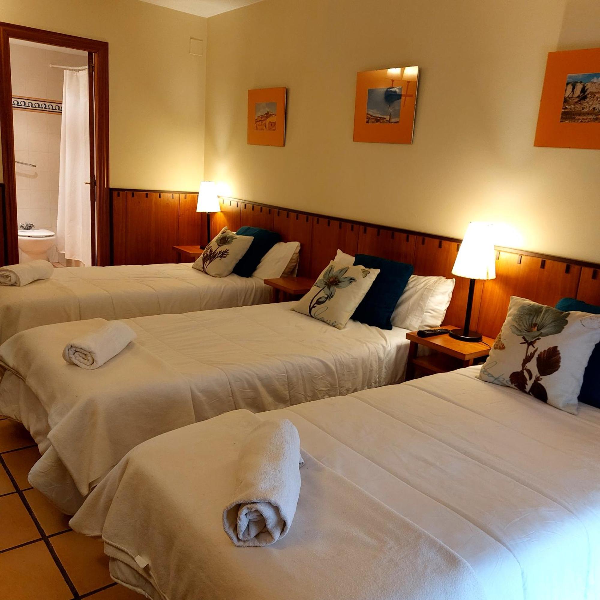 Hostal Tastavins Penarroya De Tastavins Екстер'єр фото