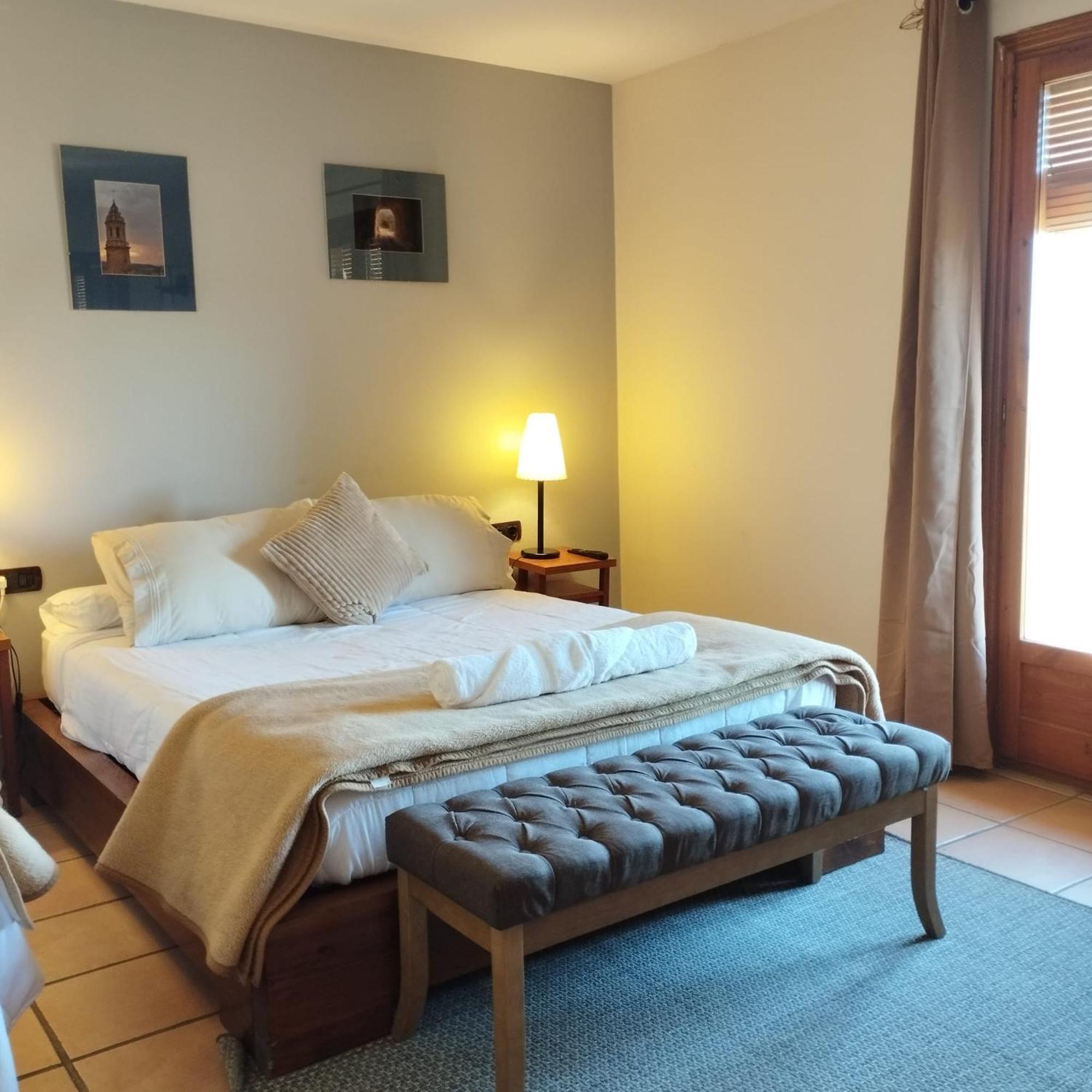Hostal Tastavins Penarroya De Tastavins Екстер'єр фото