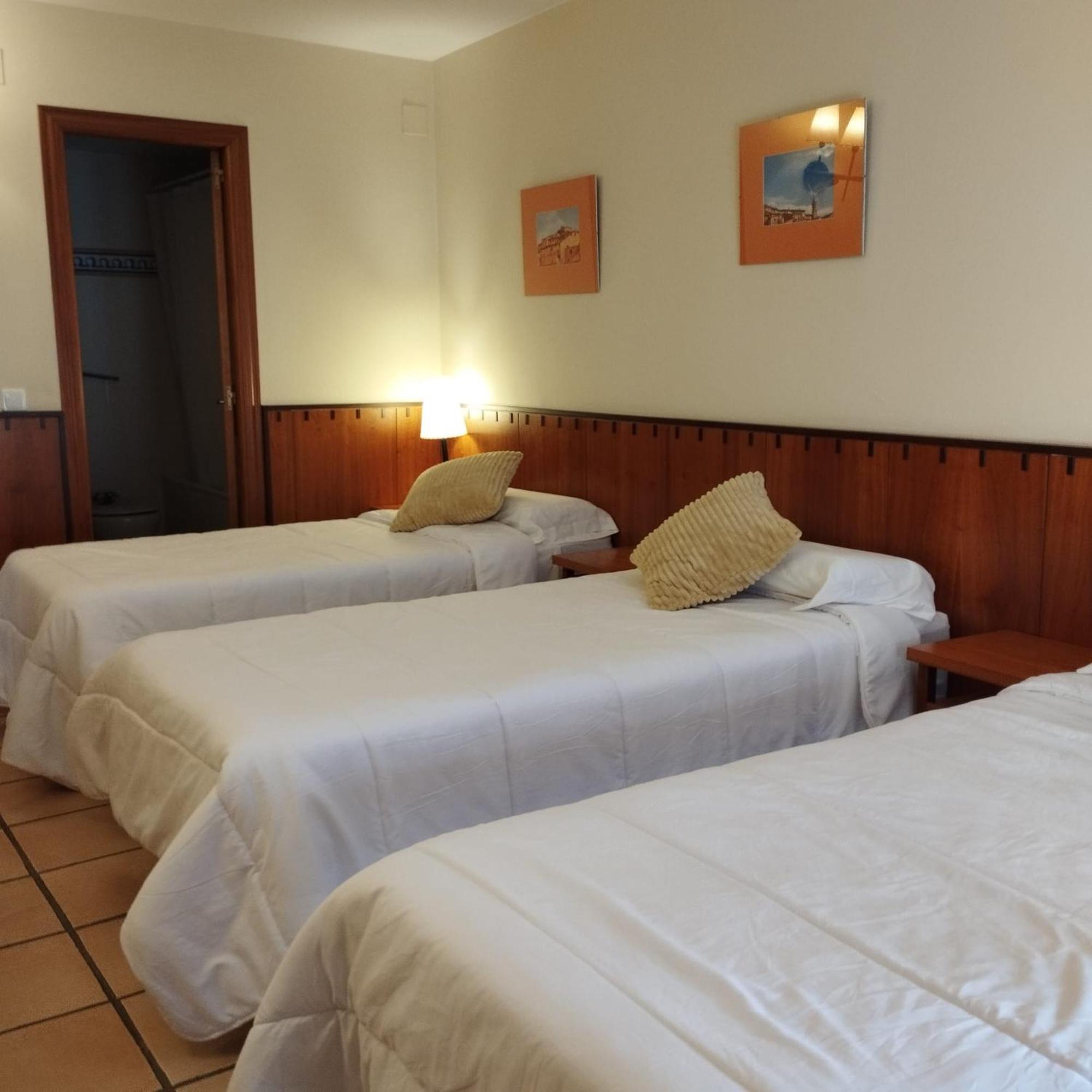 Hostal Tastavins Penarroya De Tastavins Екстер'єр фото
