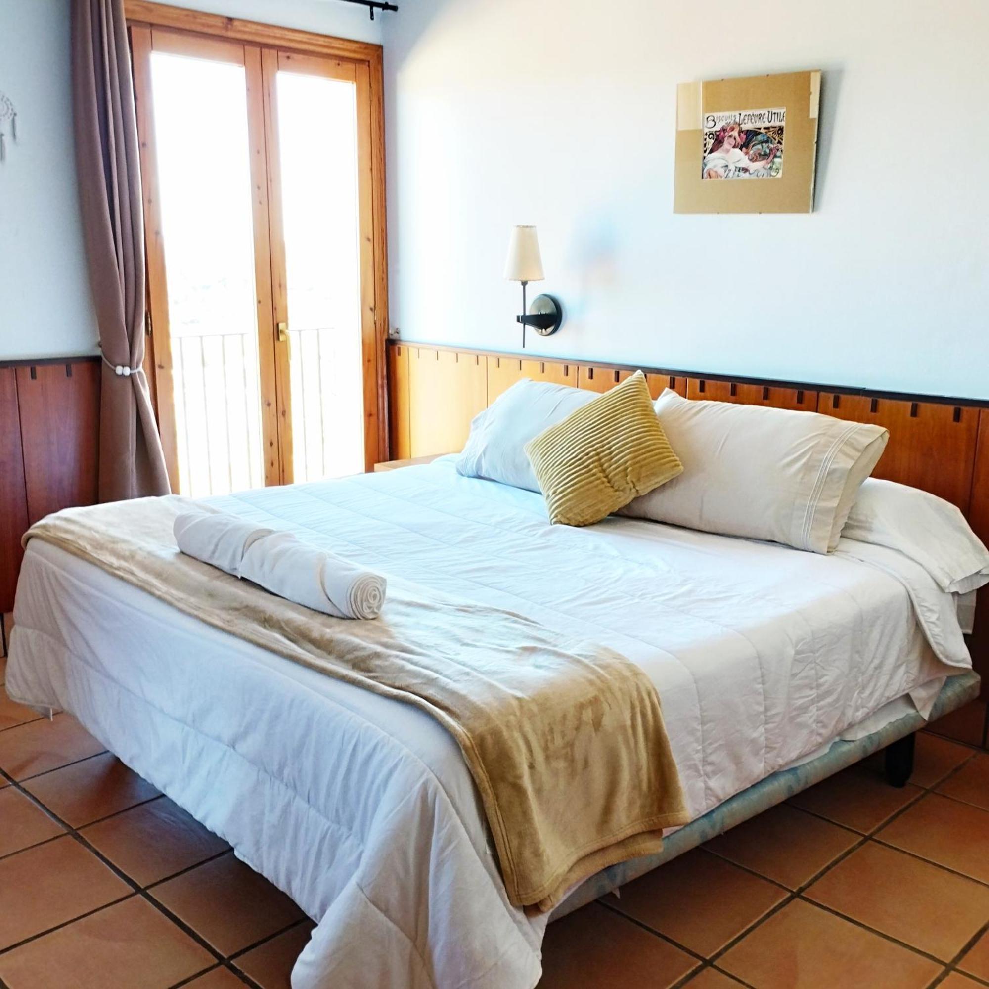 Hostal Tastavins Penarroya De Tastavins Екстер'єр фото