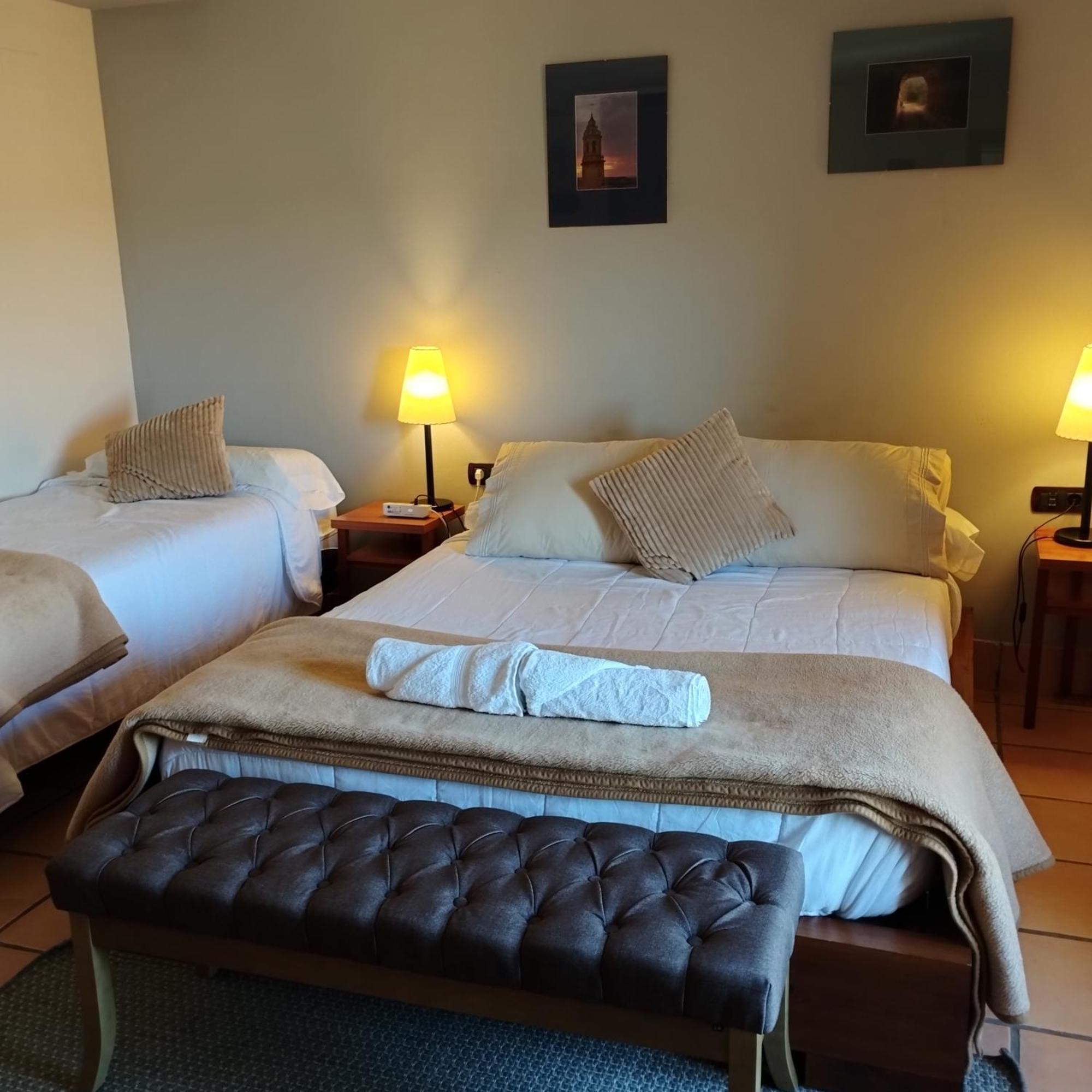 Hostal Tastavins Penarroya De Tastavins Екстер'єр фото