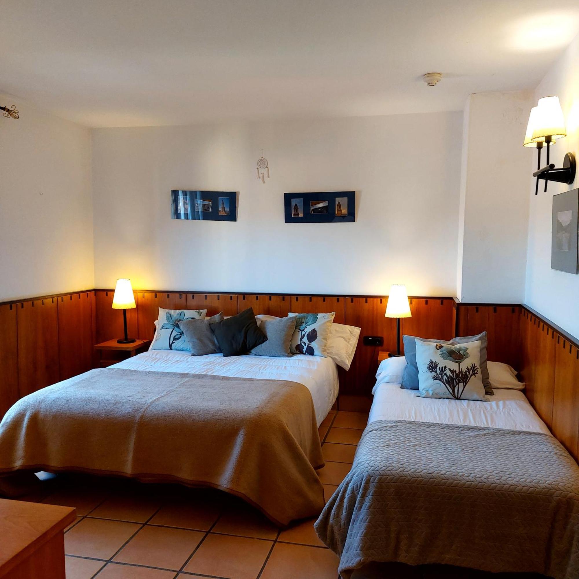 Hostal Tastavins Penarroya De Tastavins Номер фото