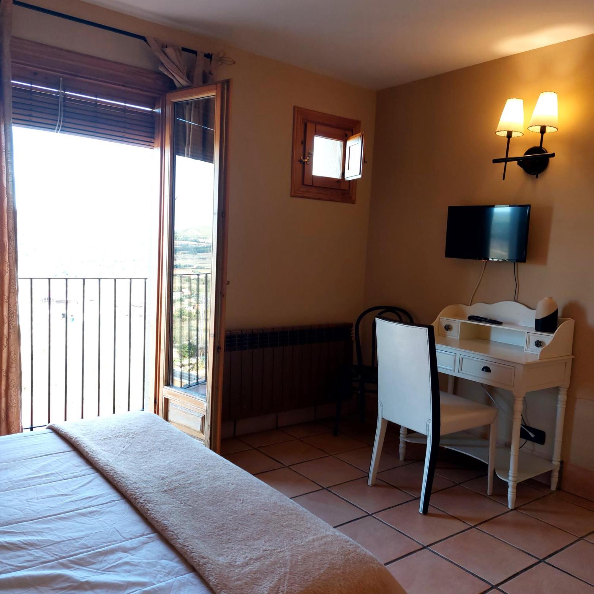 Hostal Tastavins Penarroya De Tastavins Номер фото
